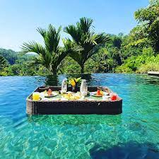 7.Gün Yüzen Kahvaltı ve Bali Masajı Semınyak Pool Vılla