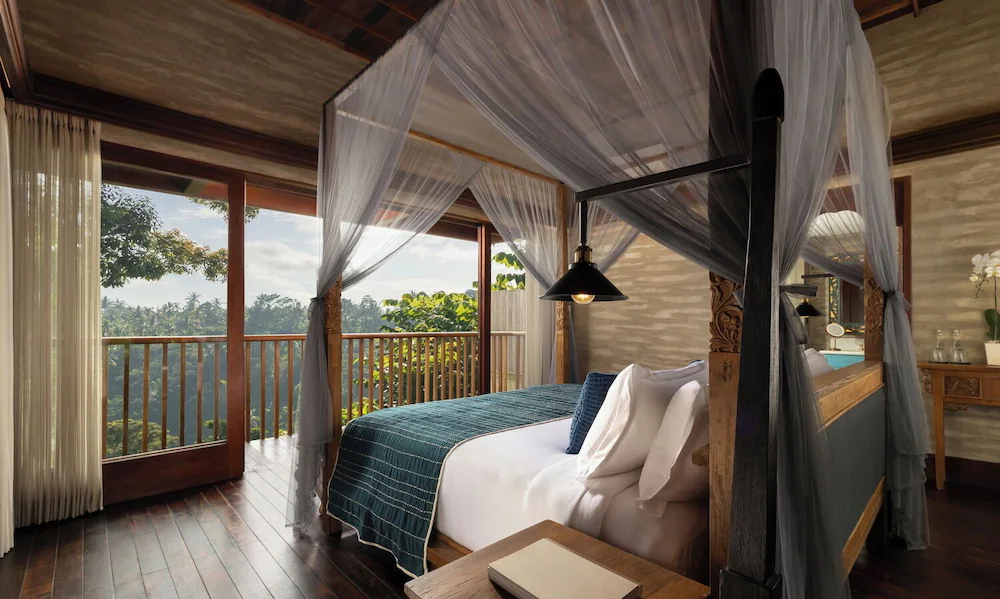 1.Gün Bali'ye Varış ,Karşılama ve Akohara Buahan Village Retreat Otele Transfer