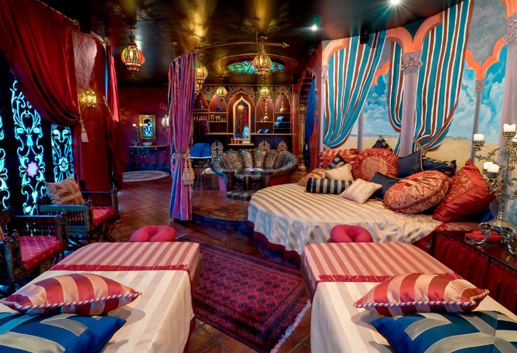 3 Gece Akohara Ubud Özel Havuzlu Villa  & 4 gece Seminyak Özel Havuzlu Villa