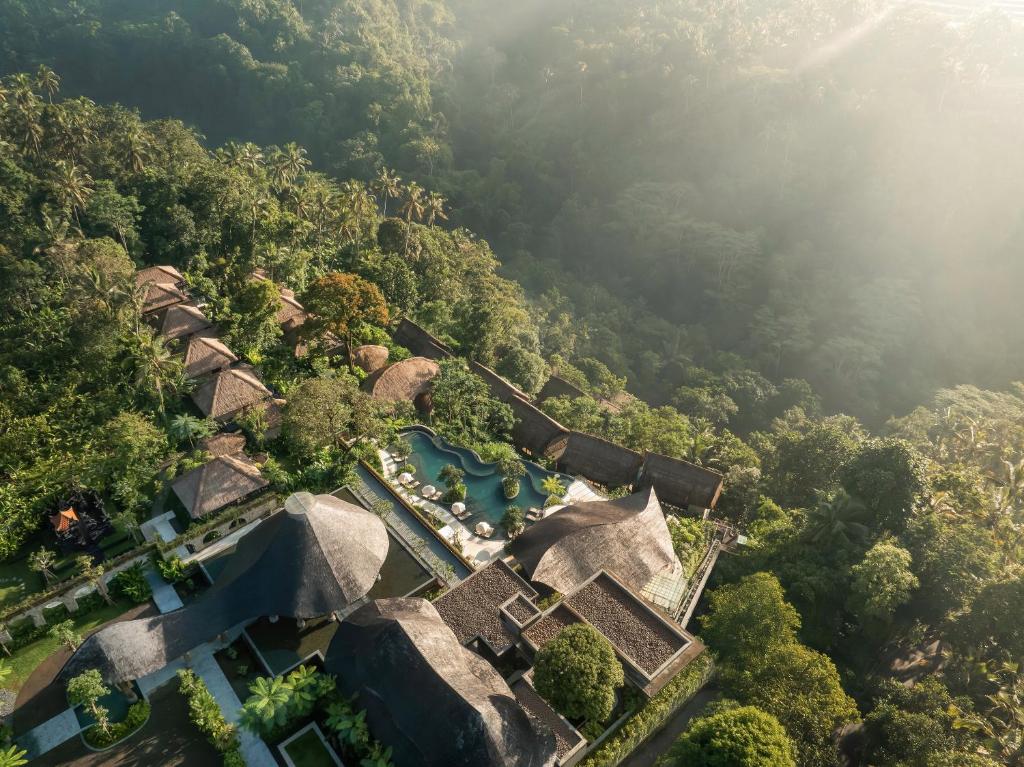 3 Gece Akohara Ubud Özel Havuzlu Villa  & 4 gece Seminyak Özel Havuzlu Villa