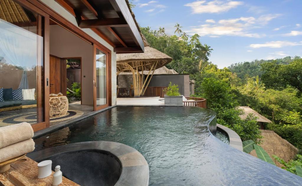 3 Gece Akohara Ubud Özel Havuzlu Villa  & 4 gece Seminyak Özel Havuzlu Villa